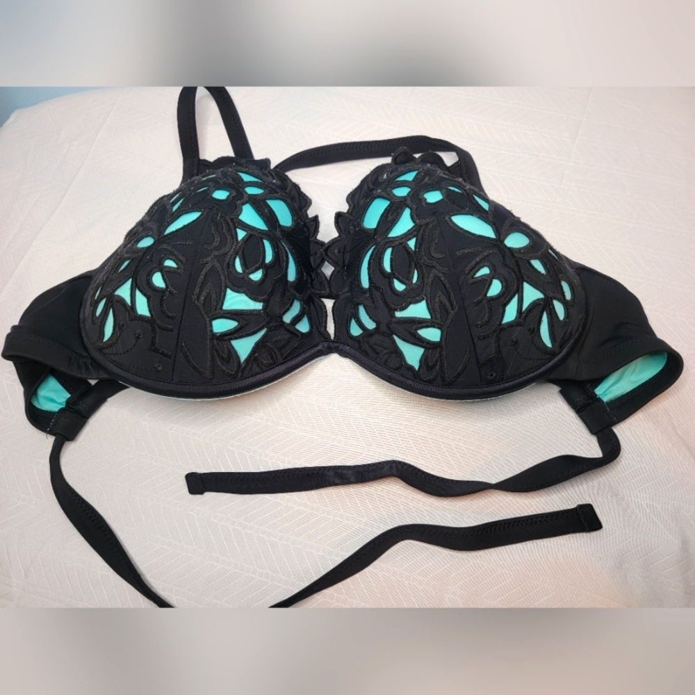 Blue and Black, Bikini Swim top. 38D Shade & Shore